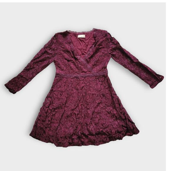 Altar'd State Calysta Burgundy Floral Lace Embroidered Long Sleeve Mini Dress M - Picture 1 of 7